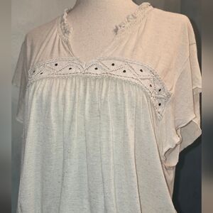 NWOT Calypso Linen Blend Boho Cream/Oatmeal Crochet Beaded Flutter Top S